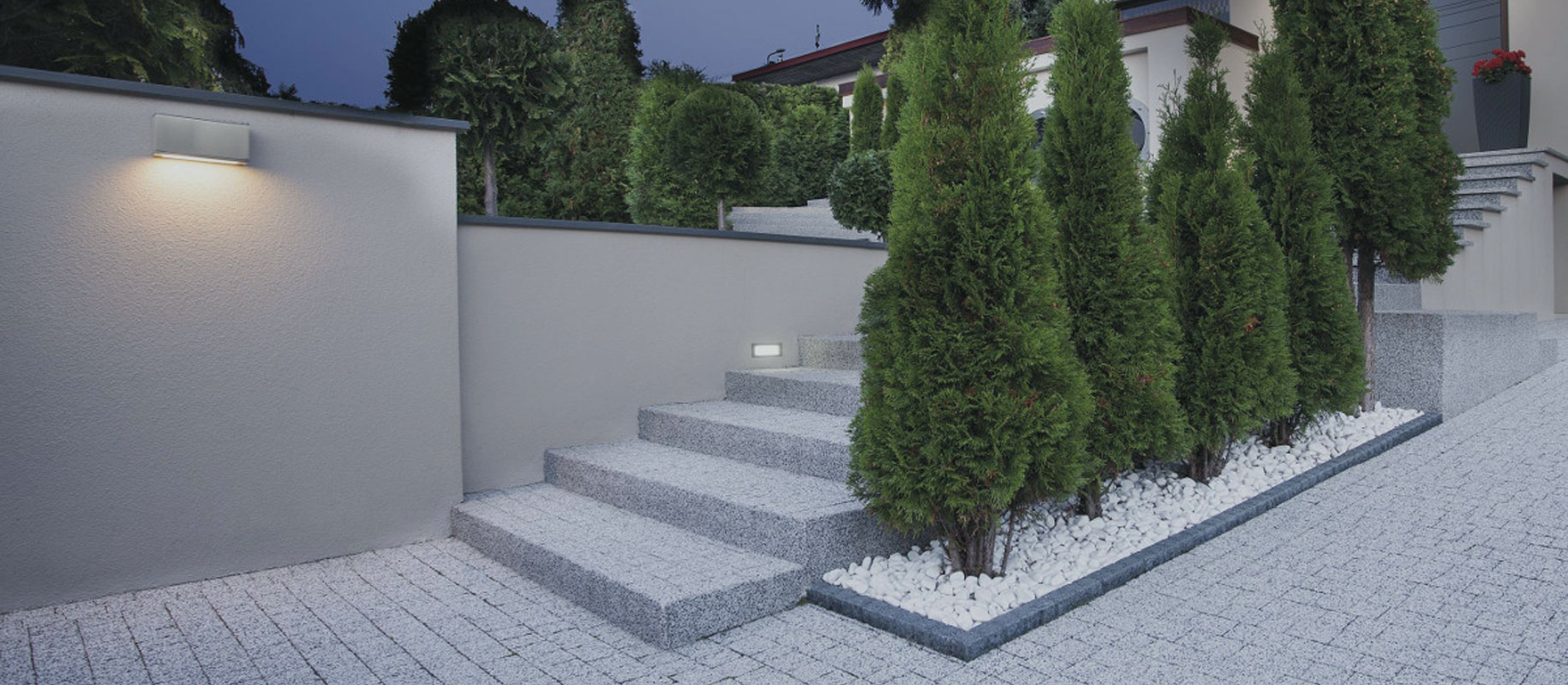 KOSTKA GRANITOWA