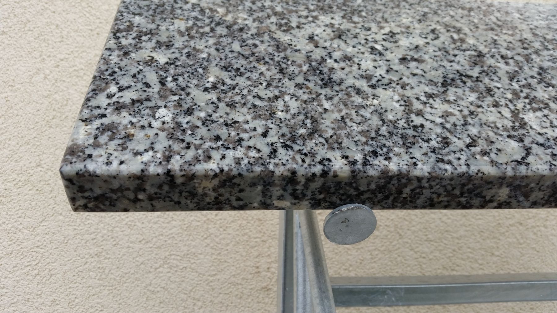 Parapety granitowe - szare